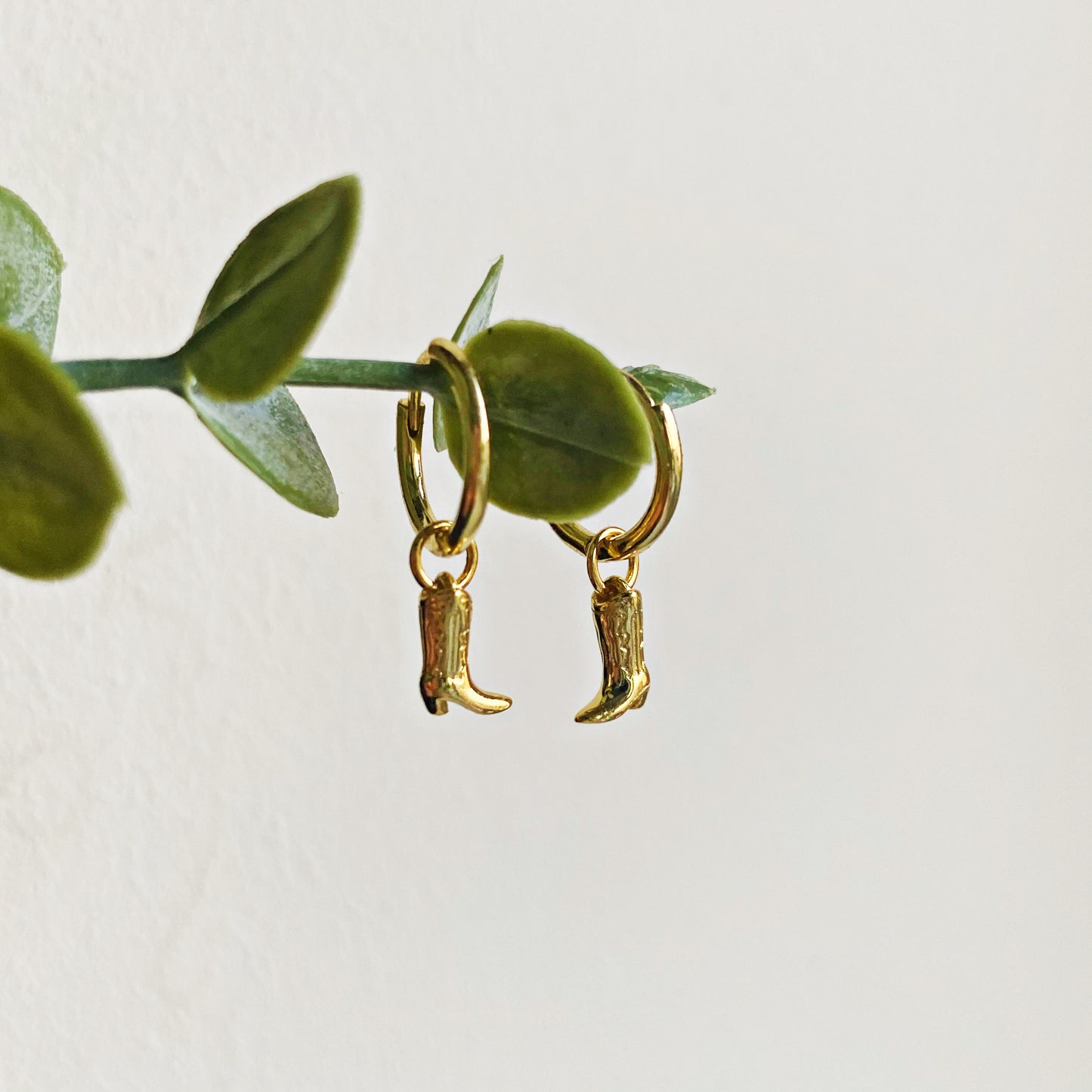 Mini Western Gold Pendant Huggie Hoops