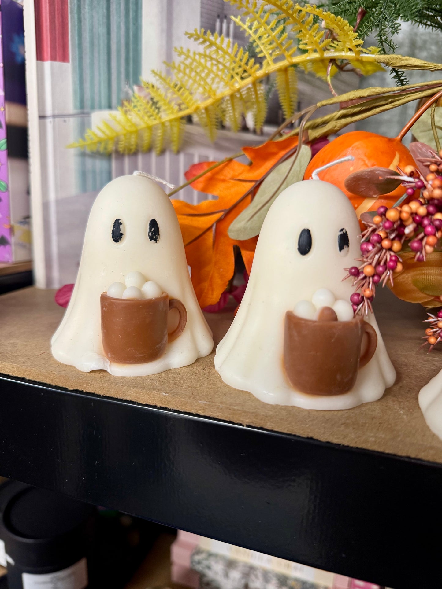 Imperfect Cosy Ghost Candle