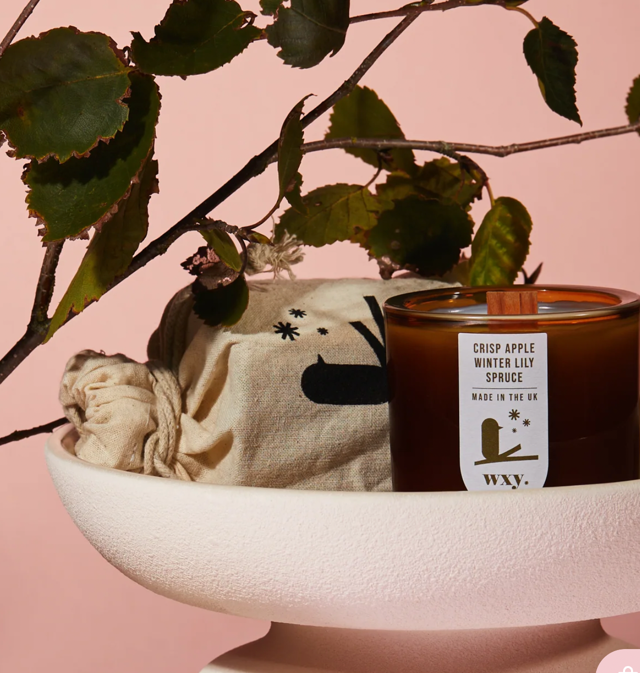 Crisp Apple, Winter Lily + Spruce Candle