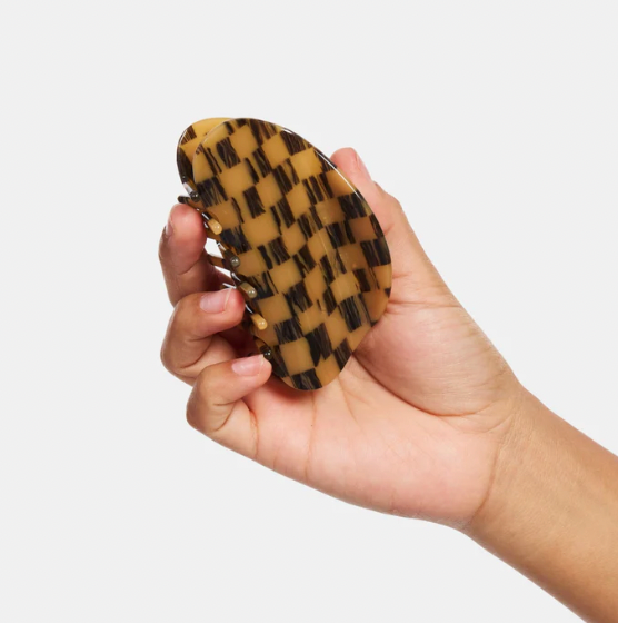 CHUNKS Checkered Hair Claw in Mocha