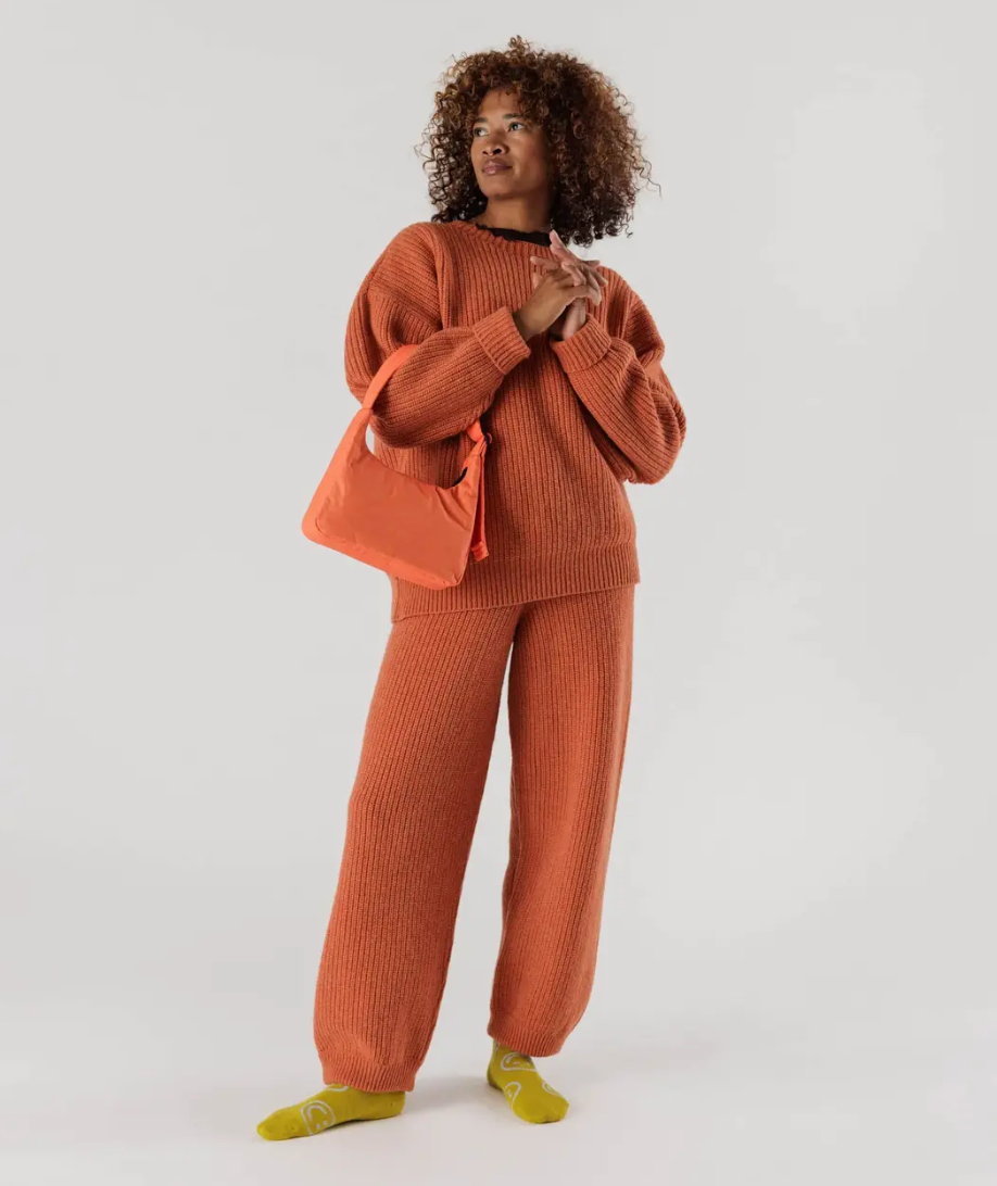 BAGGU Mini Shoulder Bag in Peach