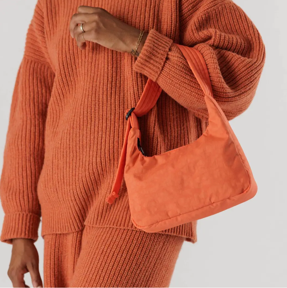 BAGGU Mini Shoulder Bag in Peach
