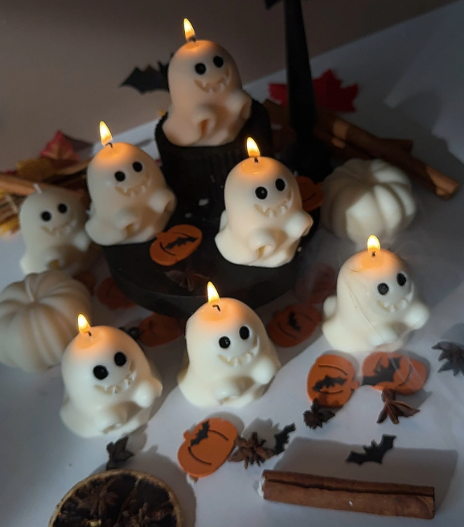Cheeky Handmade Ghost Candle