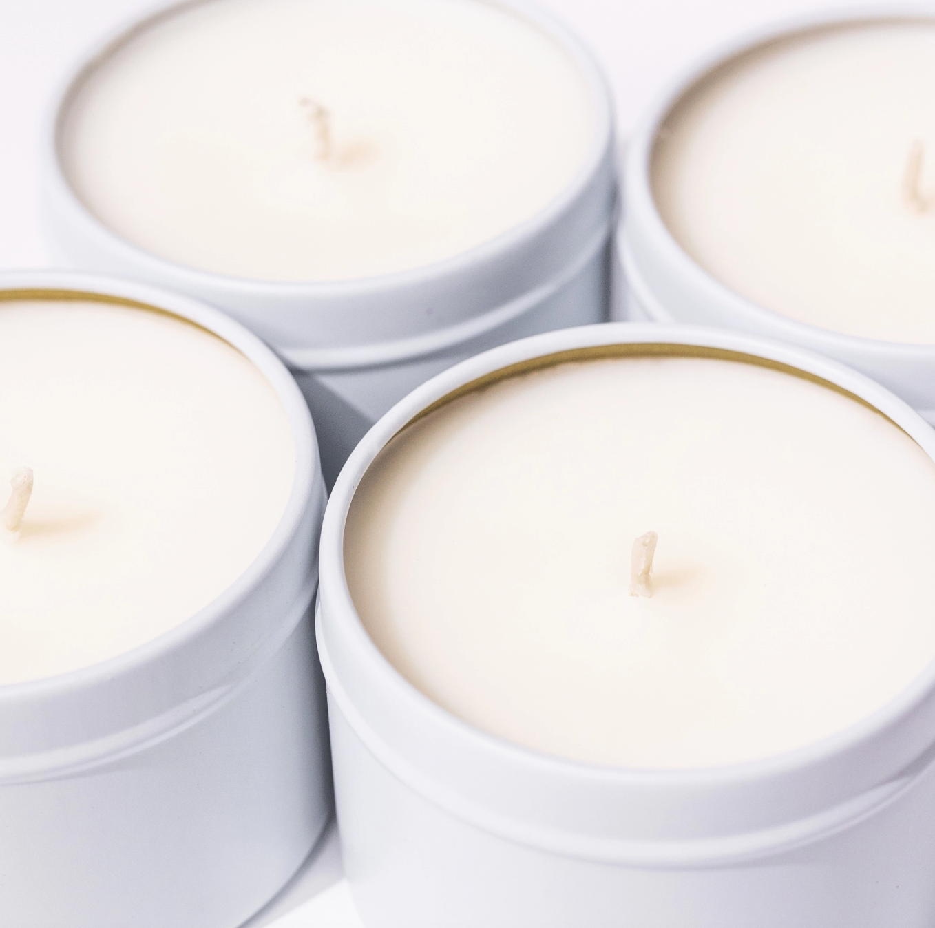 Thorns & Roses ACOTAR Bookish 4oz Candle