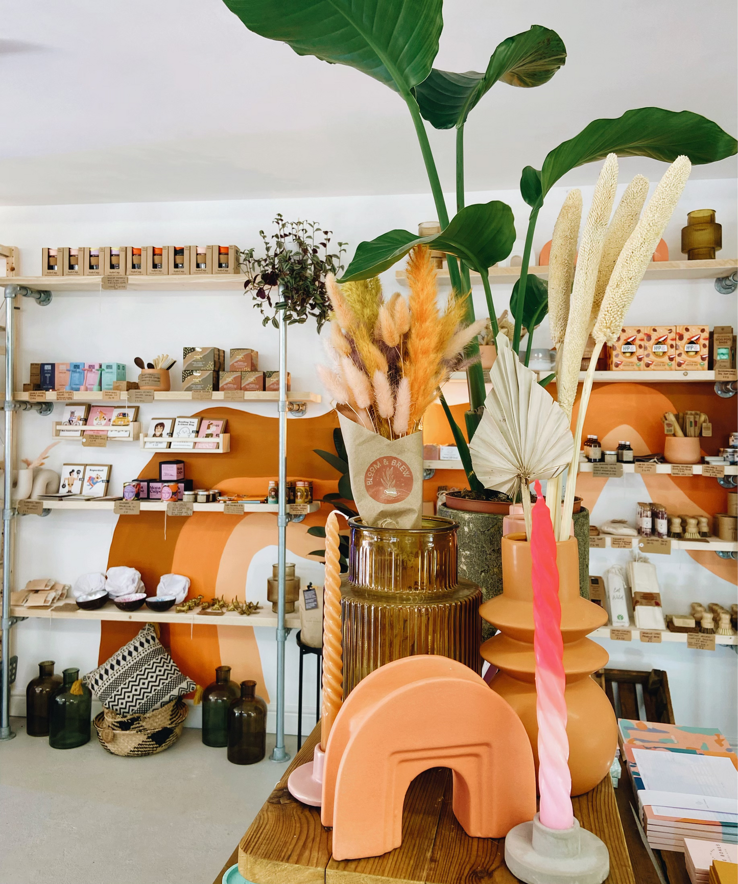 Arch Stoneware Vase in Coral