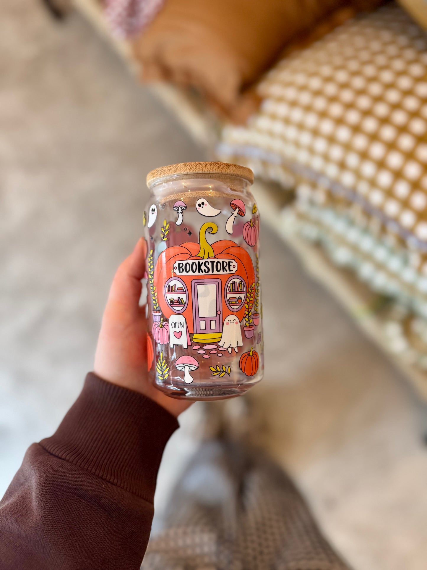 Pumpkin Bookstore Autumn Iced Coffee Glass 16oz