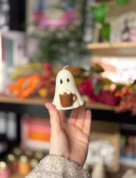 Imperfect Cosy Ghost Candle