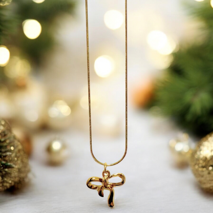 Bow Gold Plated Pendant Necklace