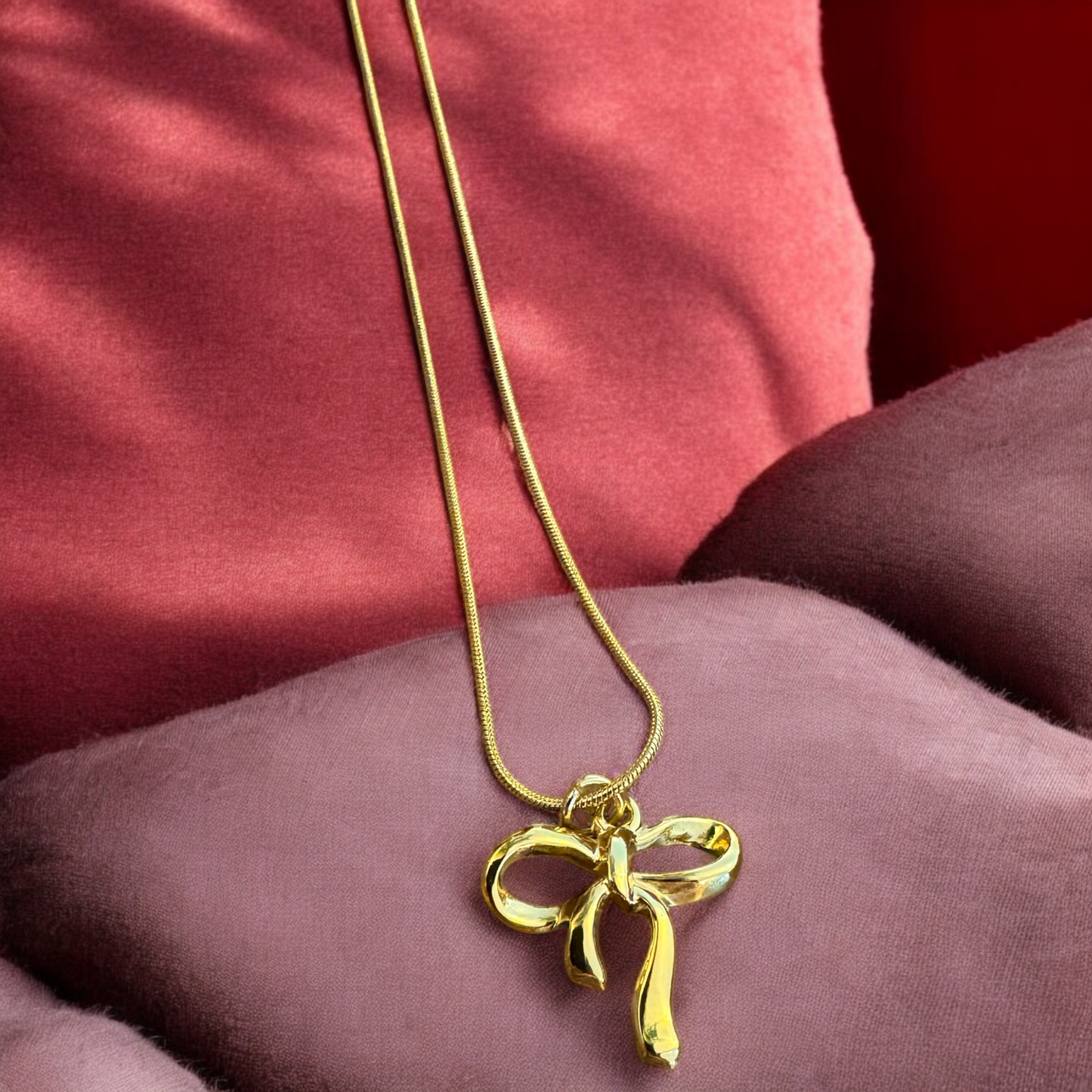 Bow Gold Plated Pendant Necklace