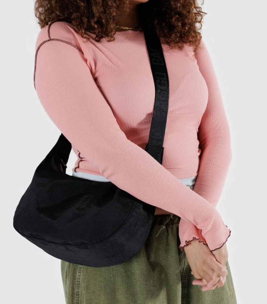 BAGGU Medium Crescent Bag in Black