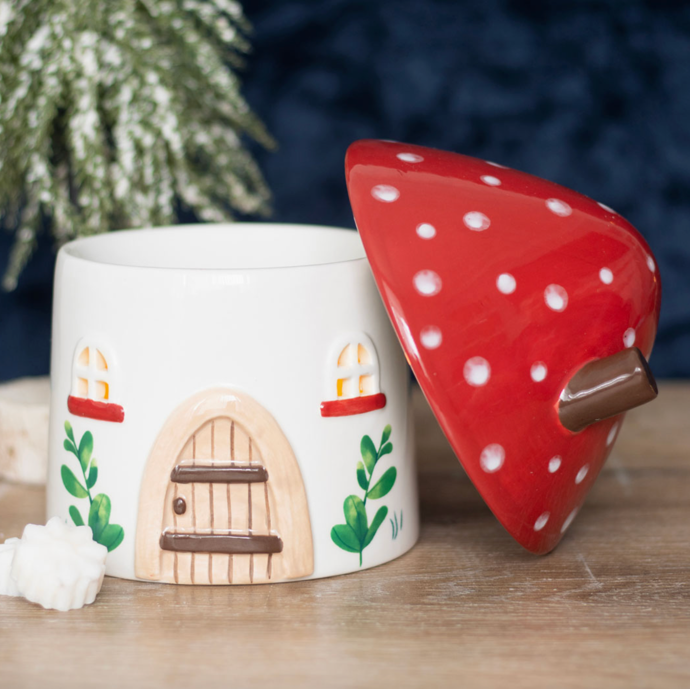 Mushroom Cottage Wax Warmer/Oil Burner