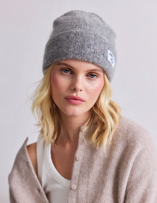Mohair Beanie - Arctic Grey
