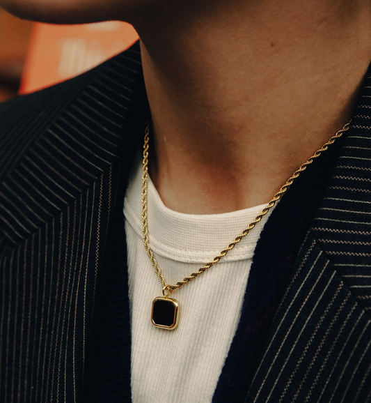Gold Rope Chain Pendant Necklace