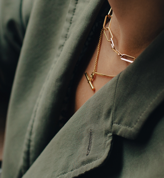 Gold T-Bar Chain Necklace
