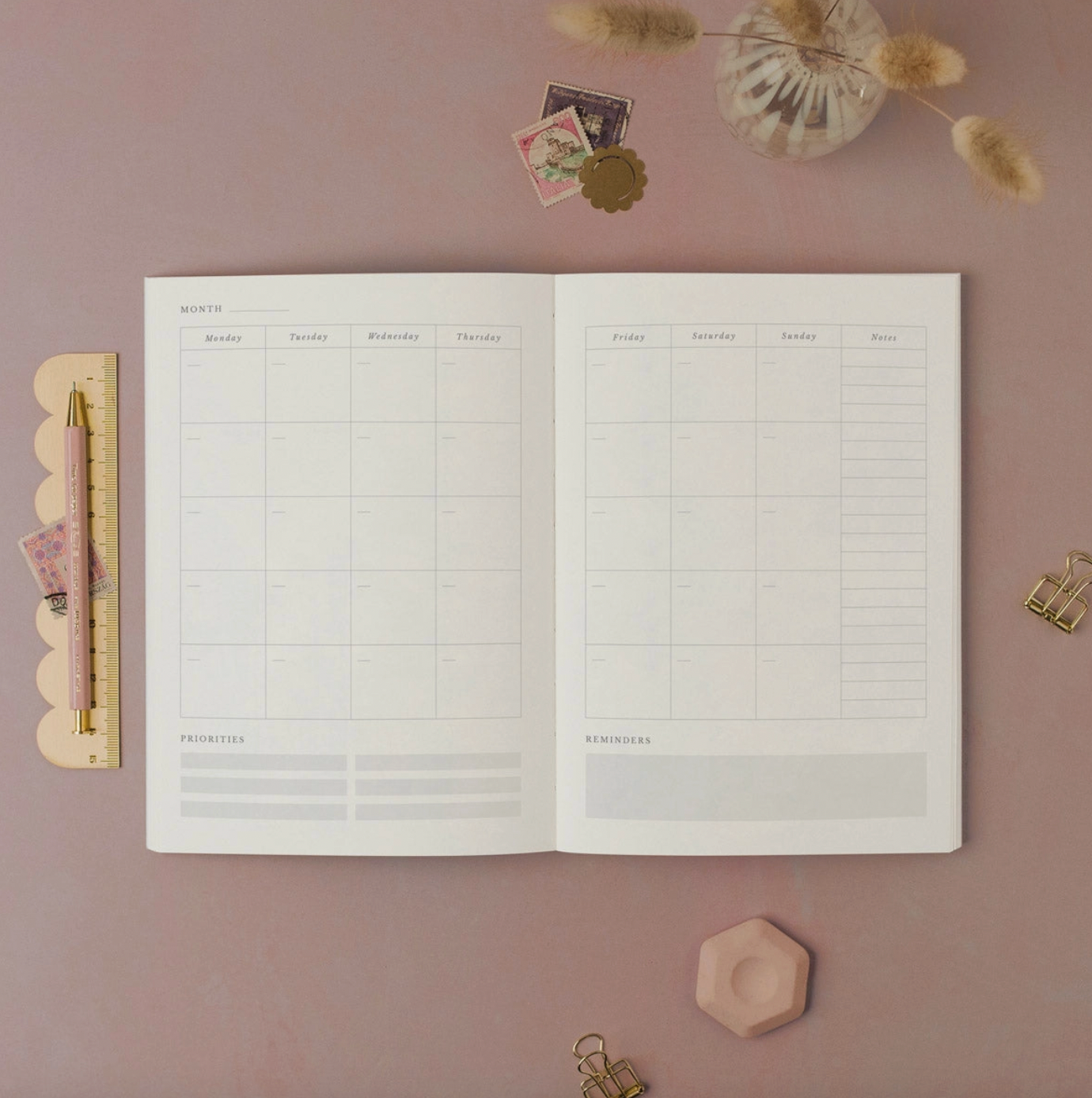 Dream Quilt Weekly Planner | Undated Weekly Organiser
