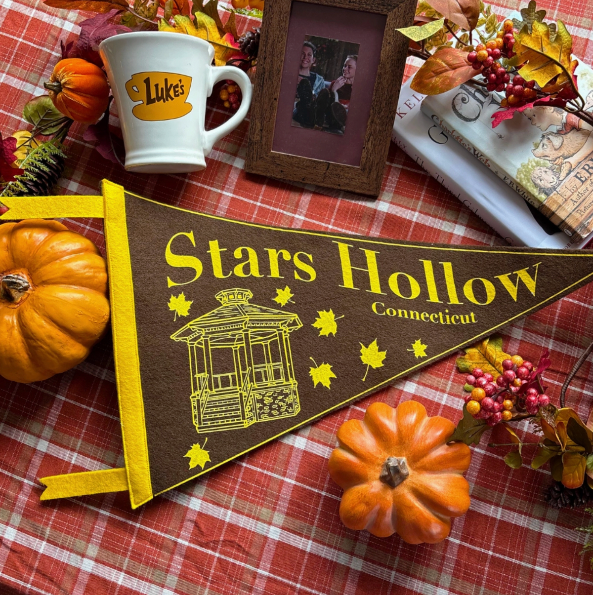 Stars Hollow Gilmore Girls Handmade Felt Pennant Flag