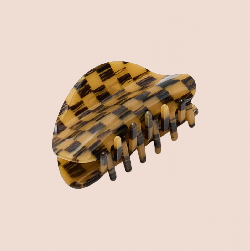 CHUNKS Checkered Hair Claw in Mocha