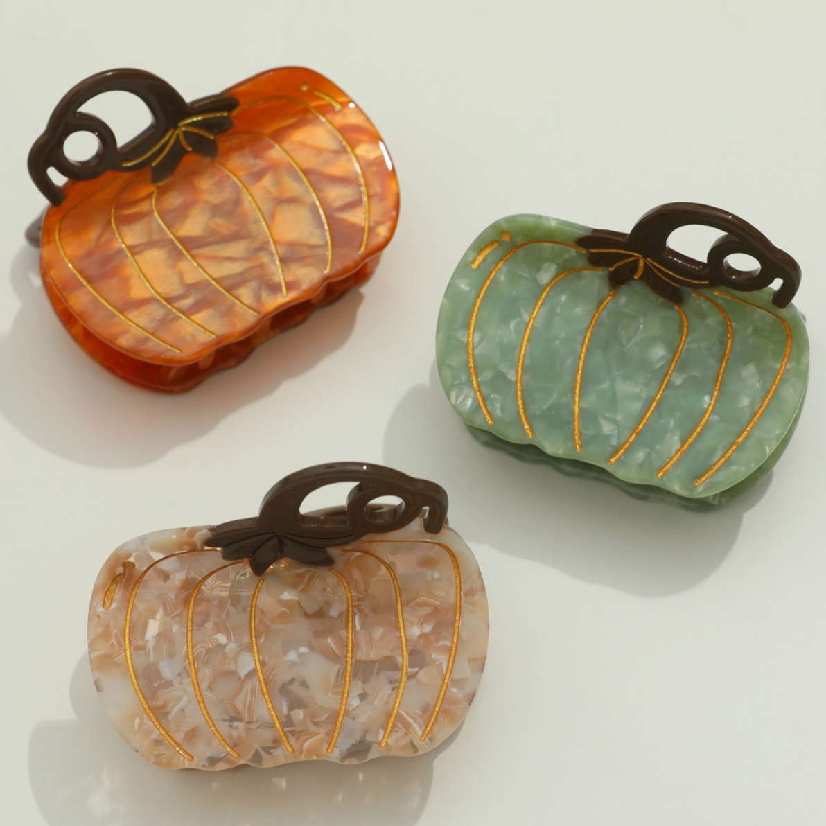 Pumpkin Cellulose Acetate Hair Claw - Pearly Cream