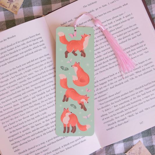 'Playful Foxes' Illustrated Tassel Bookmark