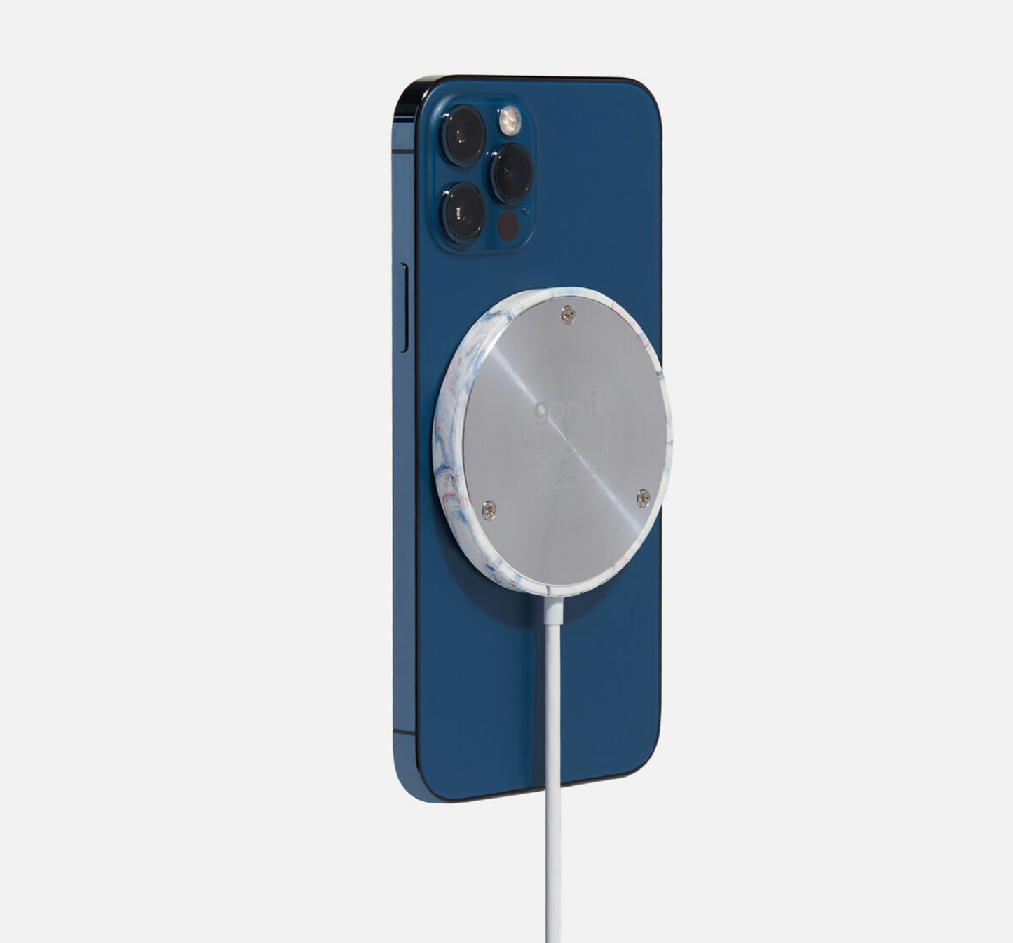 Handmade Recycled Plastic Mag Wireless Charger by Gomi