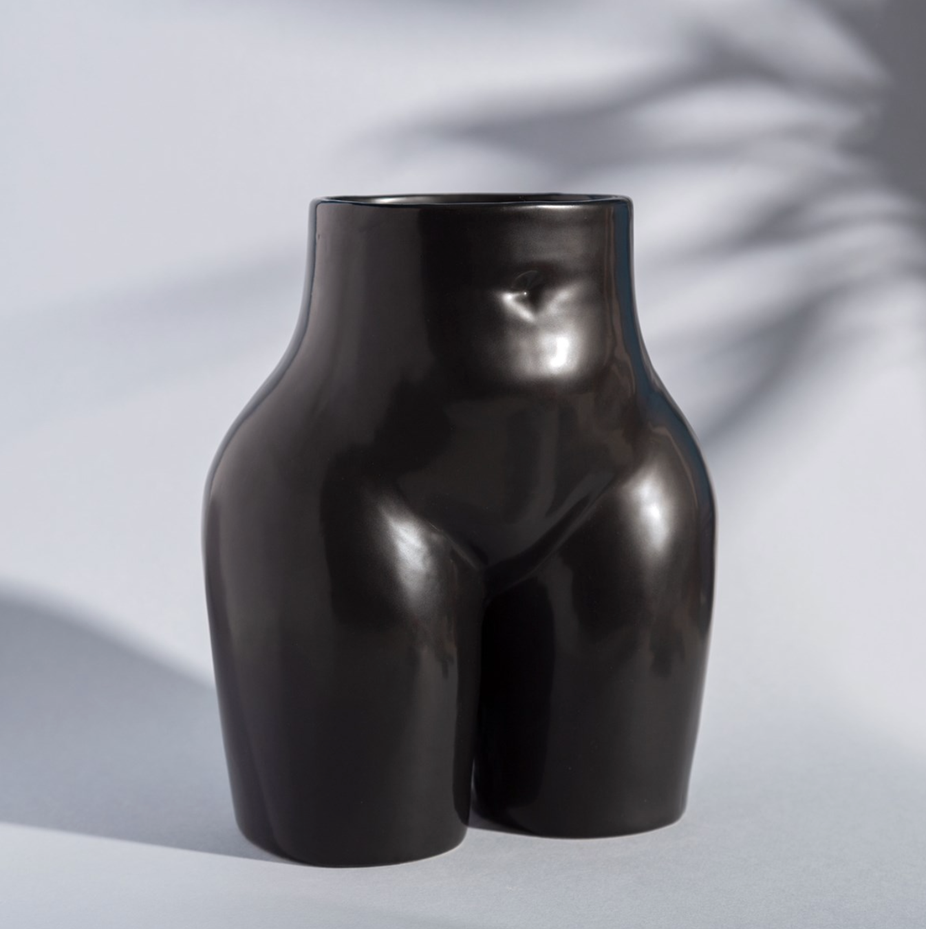 Large Body Vase in Black